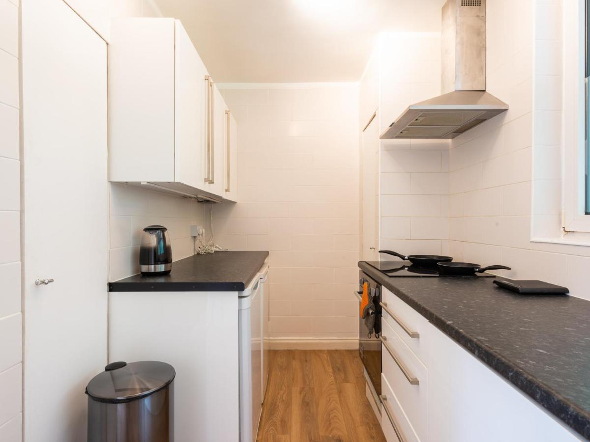 لندن Sootheus - Cosy Surrey Quays Apartment المظهر الخارجي الصورة